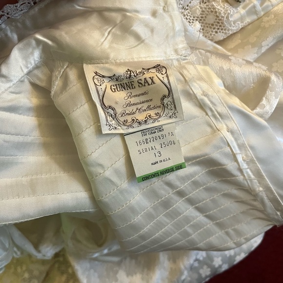 GUNNE SAX Vintage Romantic Renaissance Bridal Collection Dress - Picture 13 of 16